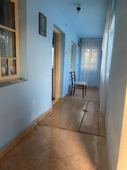 Casă cu 5 camere cu Teren 936 Mp în Robănești
