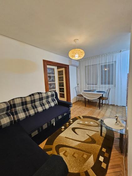 Apartament cu 2 camere semidecomandat în Șagului