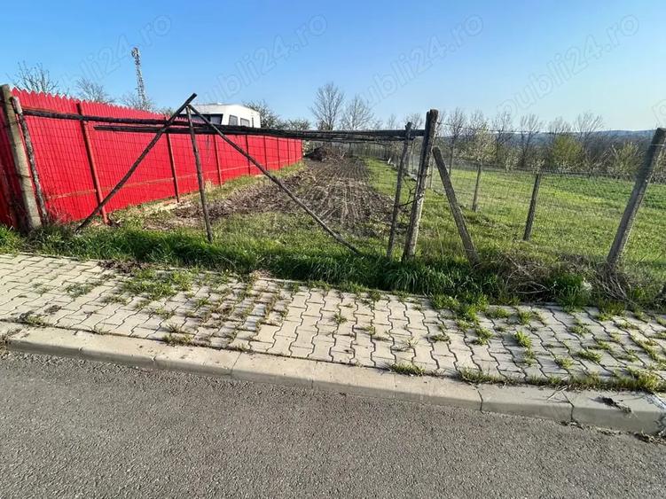 Teren de 2000 mp, în Exterior Vest