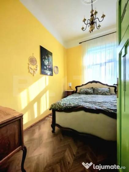 Apartament cu 3 camere decomandat în Sinaia