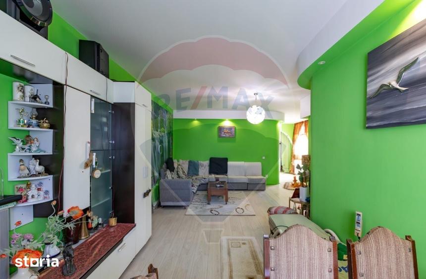 Apartament cu 3 camere decomandat în Alecu Russo