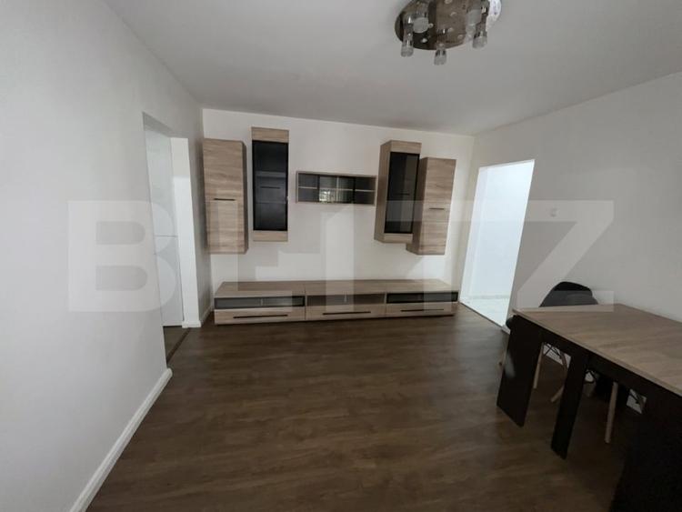 Apartament cu 2 camere semidecomandat, mobilat în Micro 14