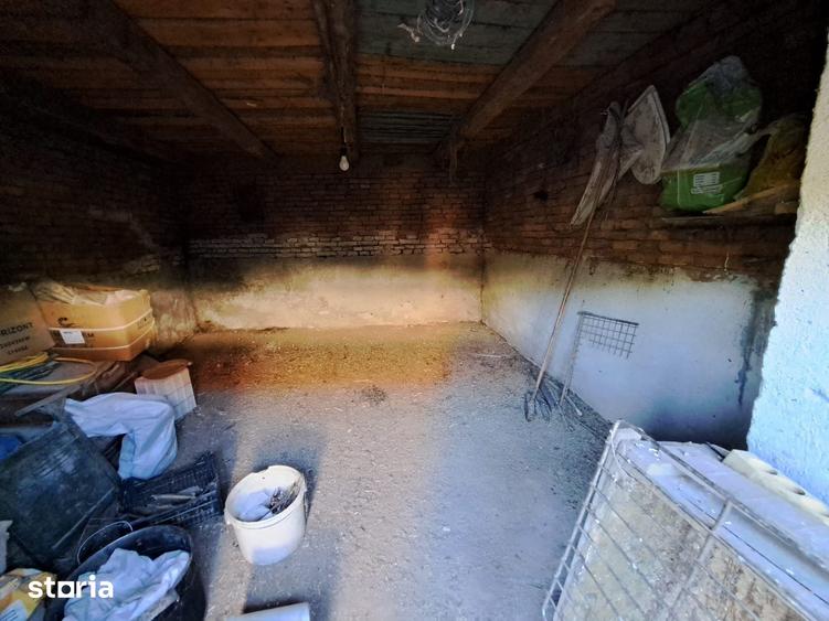 Casă cu 3 camere cu Teren 800 Mp în Slimnic