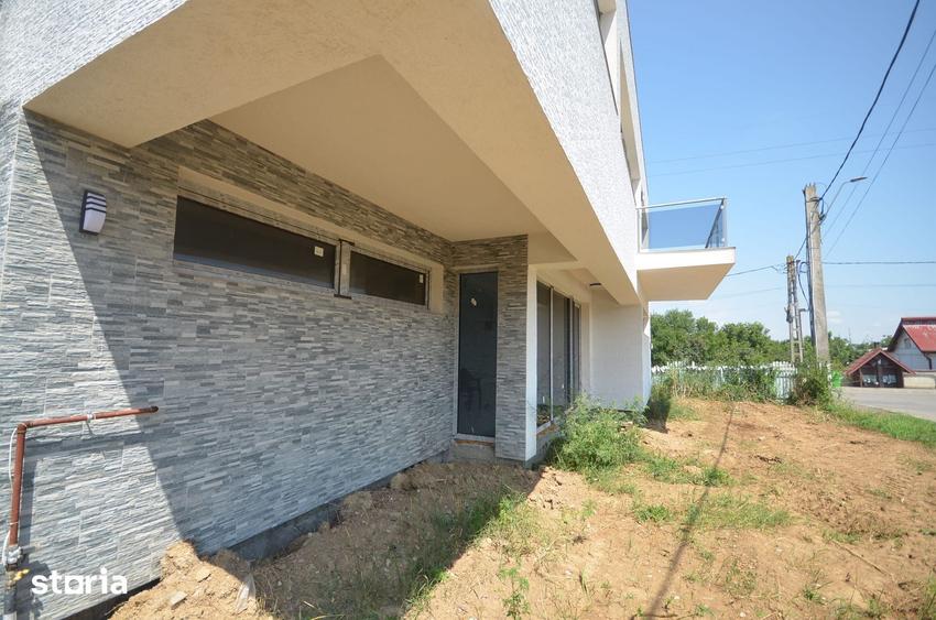 Casă cu 4 camere cu Teren 556 Mp în Crețuleasca