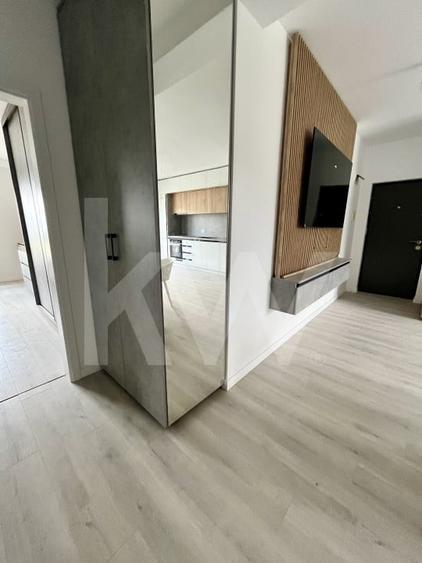 Apartament cu 3 camere semidecomandat în Șelimbăr