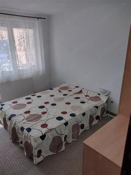 Apartament cu 2 camere semidecomandat în Astra