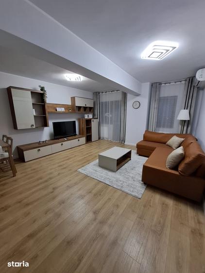 Apartament cu 2 camere în Micro 17