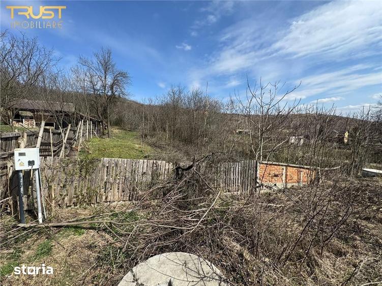 Casă cu 1 camere cu Teren 11400 Mp în Apahida