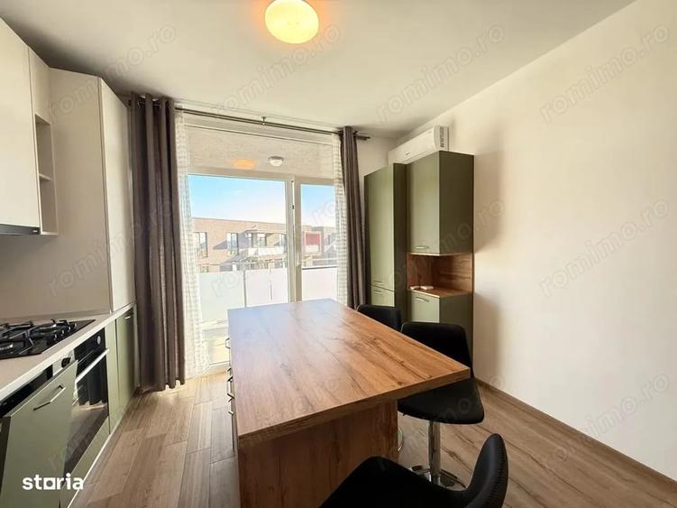 Apartament cu 3 camere semidecomandat, mobilat în Take Ionescu