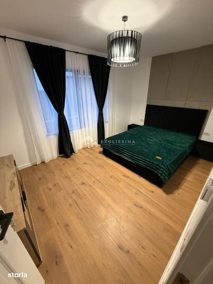 Casă cu 4 camere în Purcăreni