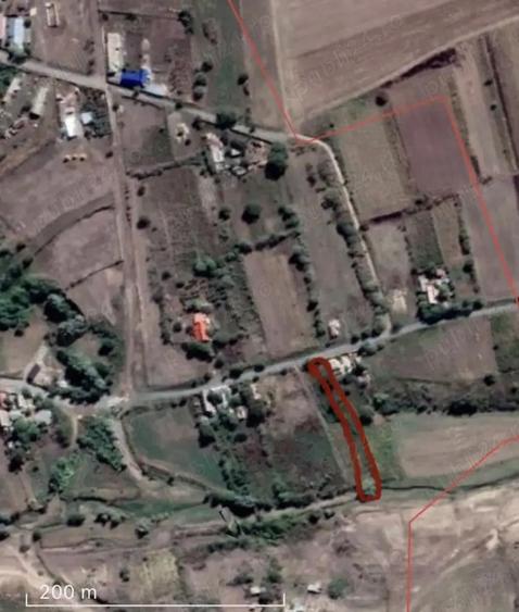 Teren de 829 mp, în Topolog