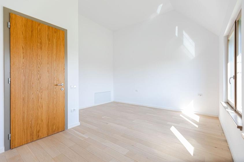 Duplex cu 4 camere cu Canalizare în Dumbrăvița