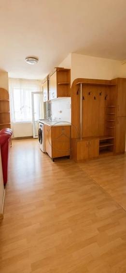 Apartament cu 3 camere decomandat în Ultracentral
