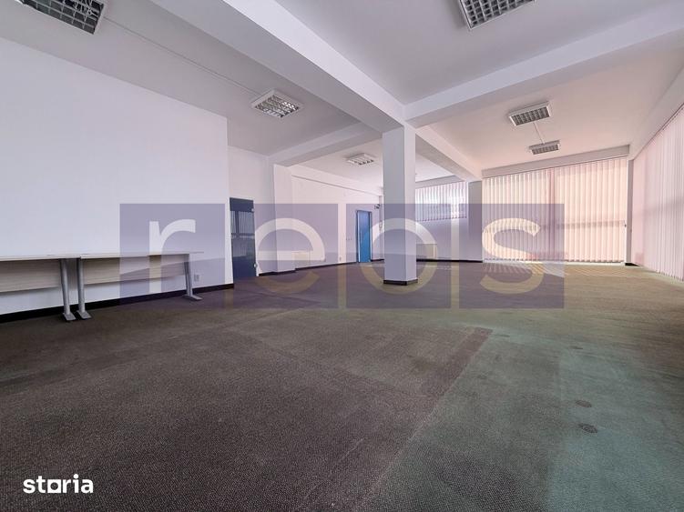 Spațiu comercial, de 212 mp, în Central