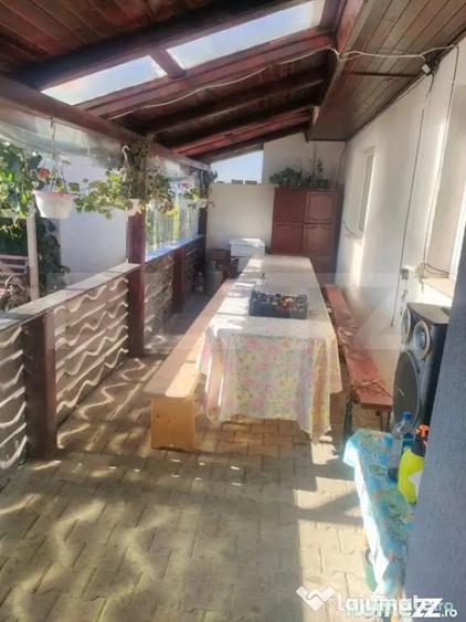 Casă cu 4 camere cu Teren 388 Mp în Siret