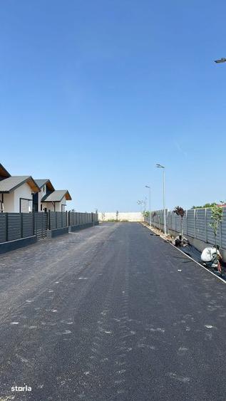 Casă cu 4 camere cu Teren 440 Mp în Frumușani