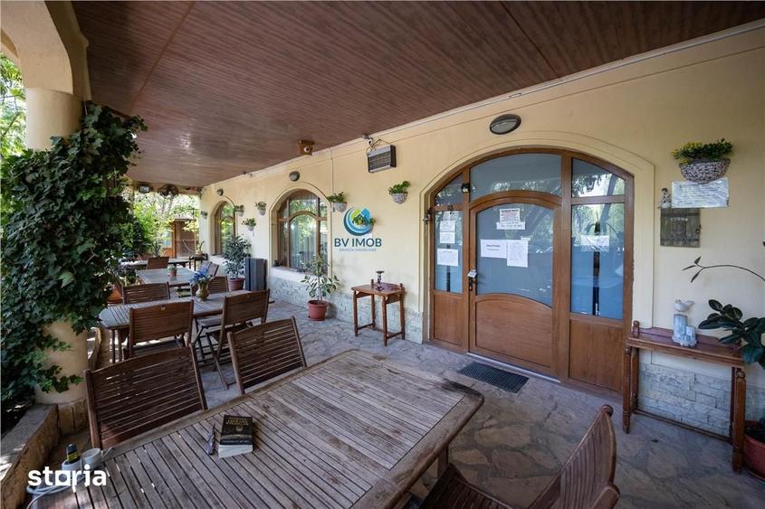Casă cu 9 camere cu Teren 500 Mp în Nord