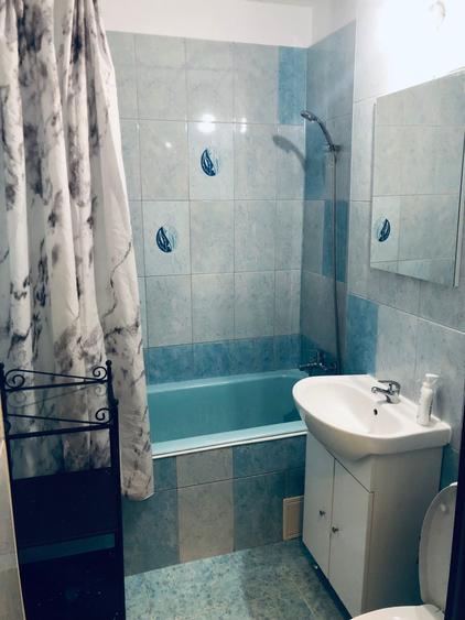 Apartament cu 2 camere semidecomandat în Baba Novac