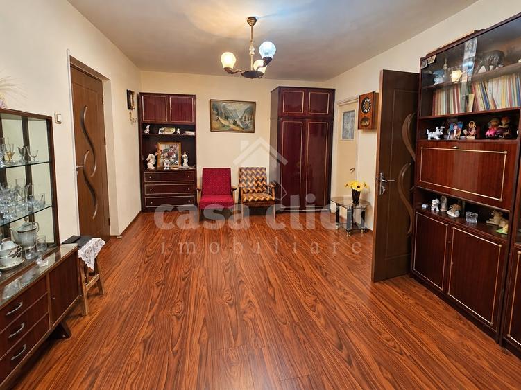Apartament cu 2 camere semidecomandat în Țiglina 1