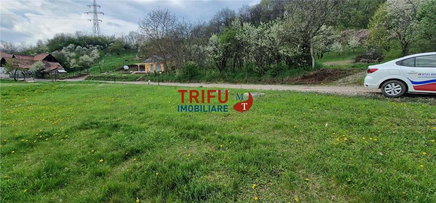 Teren Construcții intravilan de 575 mp, în Ampoița