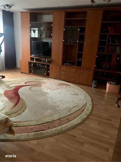 Apartament cu 3 camere decomandat în Militari