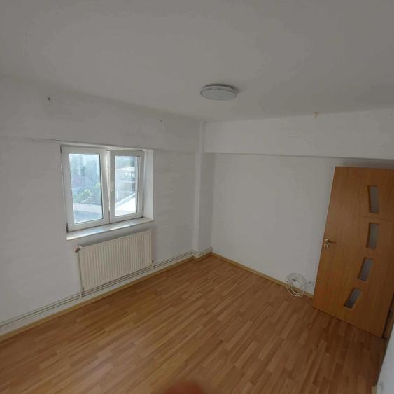 Apartament cu 2 camere decomandat în Dacia