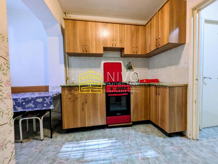Apartament cu 2 camere decomandat, mobilat în Cornișa — fotografia 3