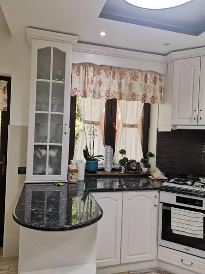 Duplex cu 8 camere cu Teren 1000 Mp în Ultracentral