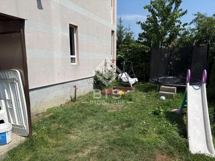 Apartament cu 4 camere decomandat în Sud