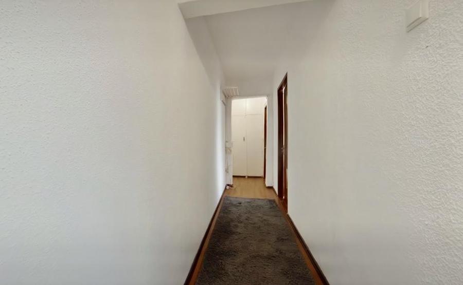 Apartament cu 3 camere decomandat, mobilat în Bartolomeu