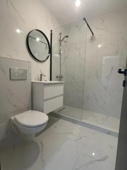 Apartament cu 2 camere semidecomandat în Tomis II
