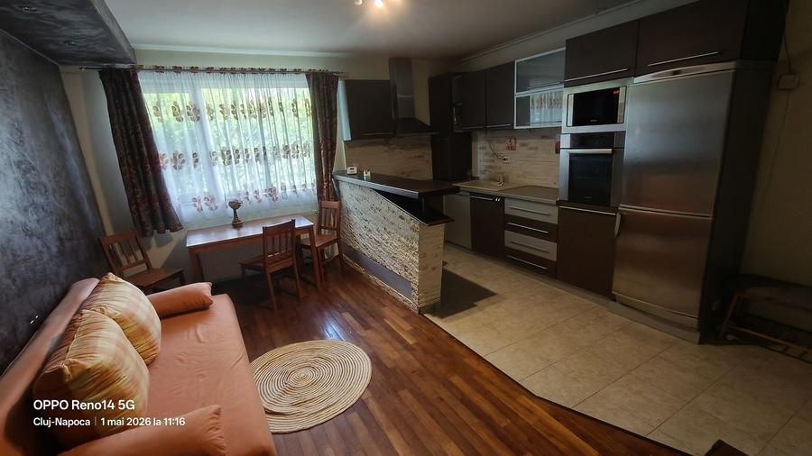 Apartament cu 2 camere semidecomandat în Bună Ziua