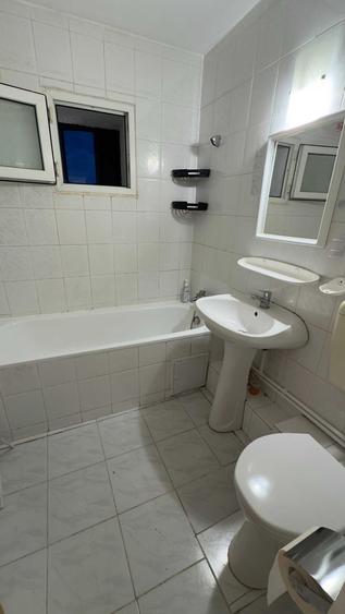 Apartament cu 2 camere decomandat, mobilat în Olteniței
