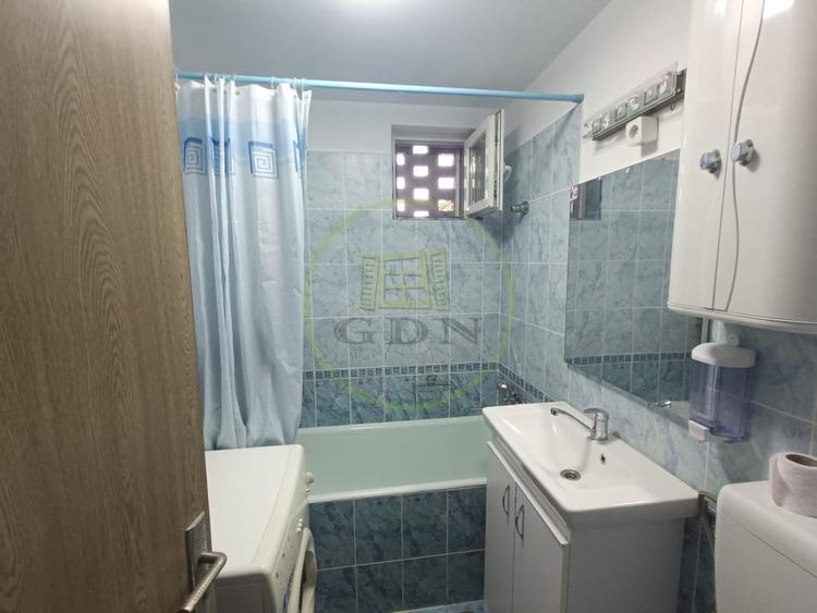 Apartament cu 2 camere decomandat, mobilat în Reghin