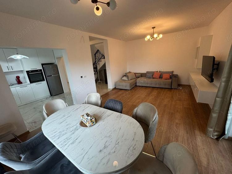 Casă cu 5 camere cu Teren 350 Mp în Giroc