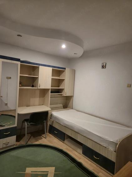 Apartament cu 2 camere decomandat în Exterior Vest