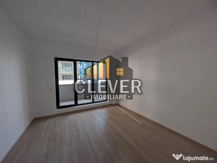 Apartament cu 3 camere decomandat în Titan