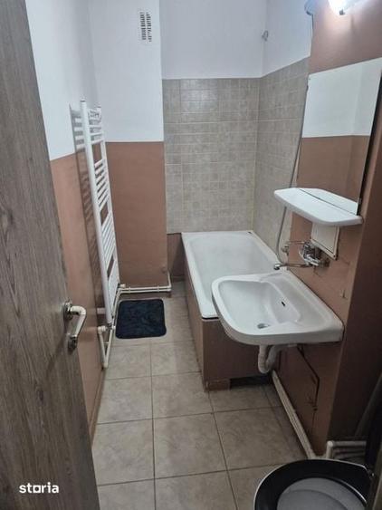 Garsonieră decomandată în Gării