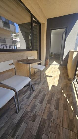 Apartament cu 2 camere semidecomandat în Florești