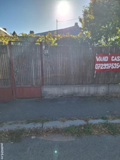 Casă cu 6 camere cu Teren 280 Mp în Central