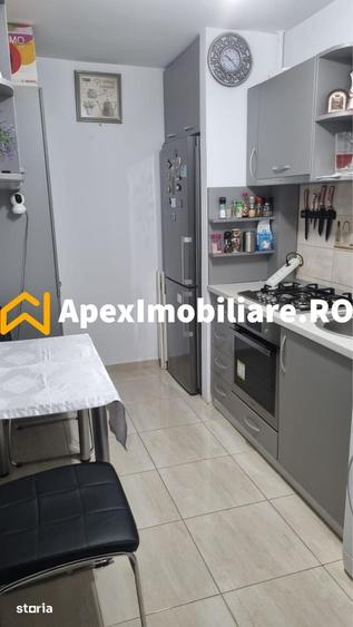 Apartament cu 2 camere decomandat în Pieptănari