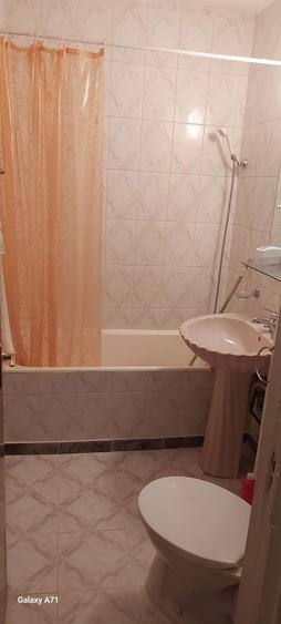 Garsonieră decomandată în Obor