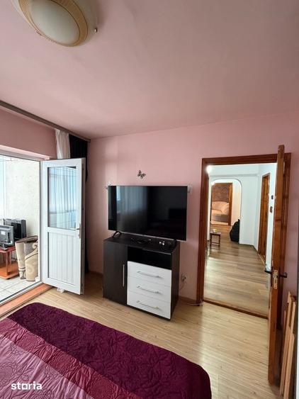 Inchiriez Apartament 3 camere, Faleza Nord zona Reyna | Proprietar - 16