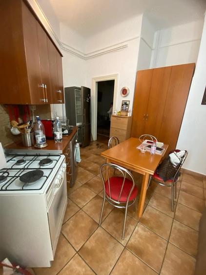 Apartament cu 2 camere decomandat în Floreasca