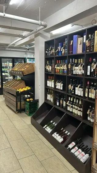 Spațiu comercial, de 180 mp, în Tineretului