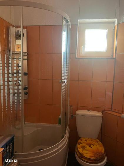 Casă cu 4 camere cu Teren 360 Mp în Central