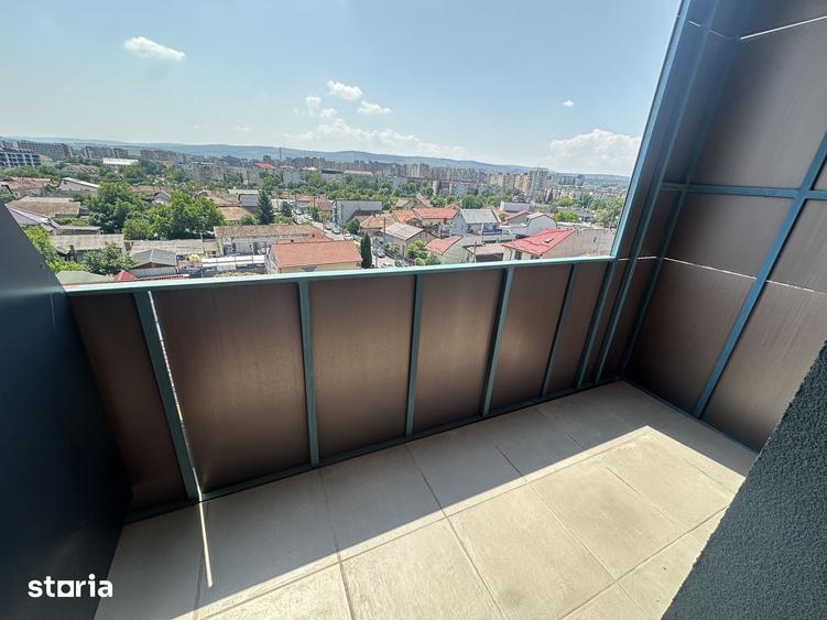 Apartament cu 3 camere semidecomandat în Bulgaria