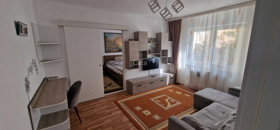 Inchiriez apartament 2 camere