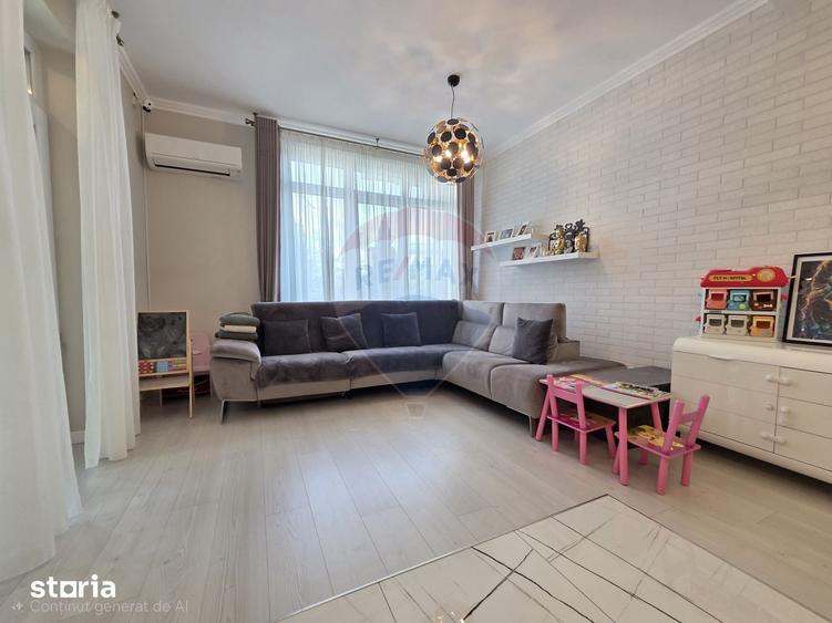 Apartament cu 3 camere, mobilat în Central