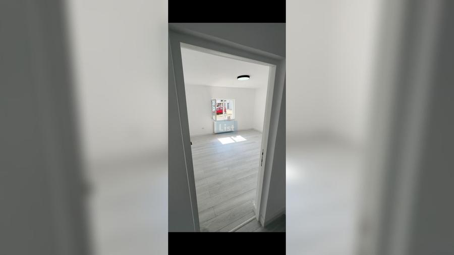 Casă cu 3 camere cu Teren 280 Mp în Nord-Est